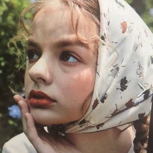 Meet your Posher, Rose